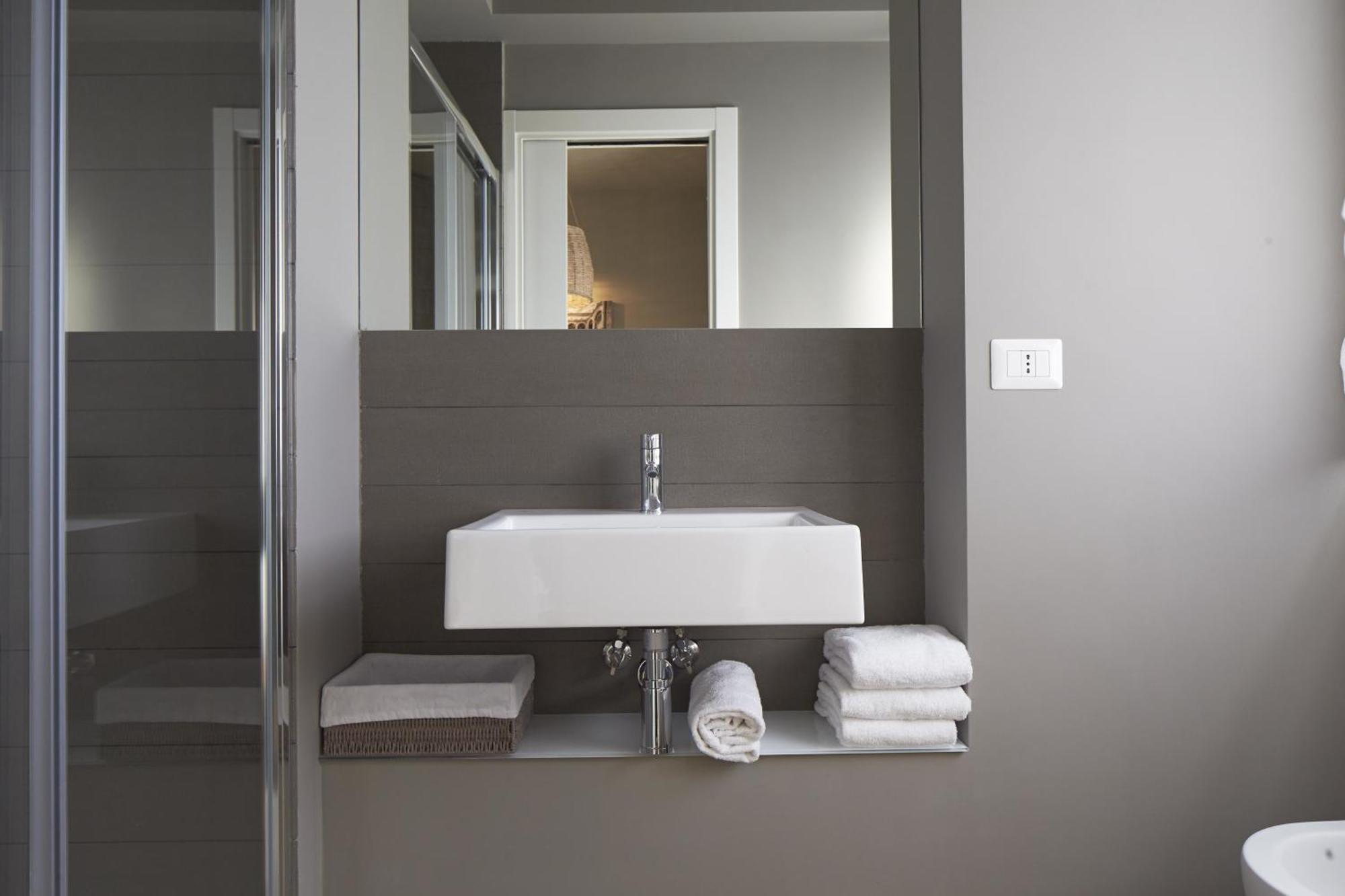 Ferrini Home - Suites CTA Room photo
